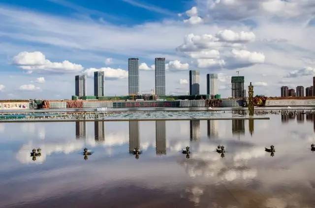 鄂尔多斯，草原之都的崛起与未来展望